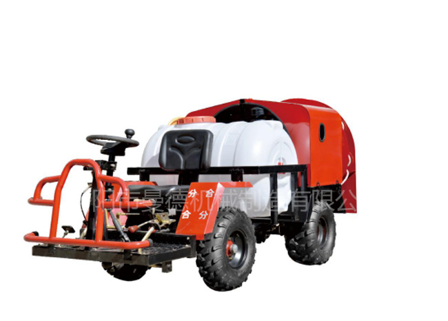 三輪車(chē)(che)乗坐