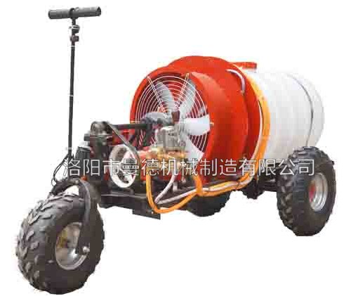 自(zi)走式(shi)噴霧機(ji)
